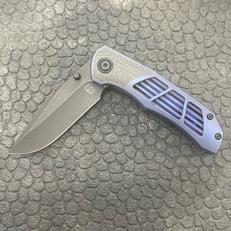 Berg Blades Pup Vented Custom 