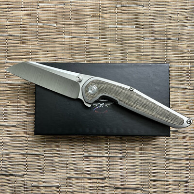 A PURVIS PROGENY V3 SATIN GREEN MICARTA A PURVIS PROGENY V3 SATIN GREEN MICARTA