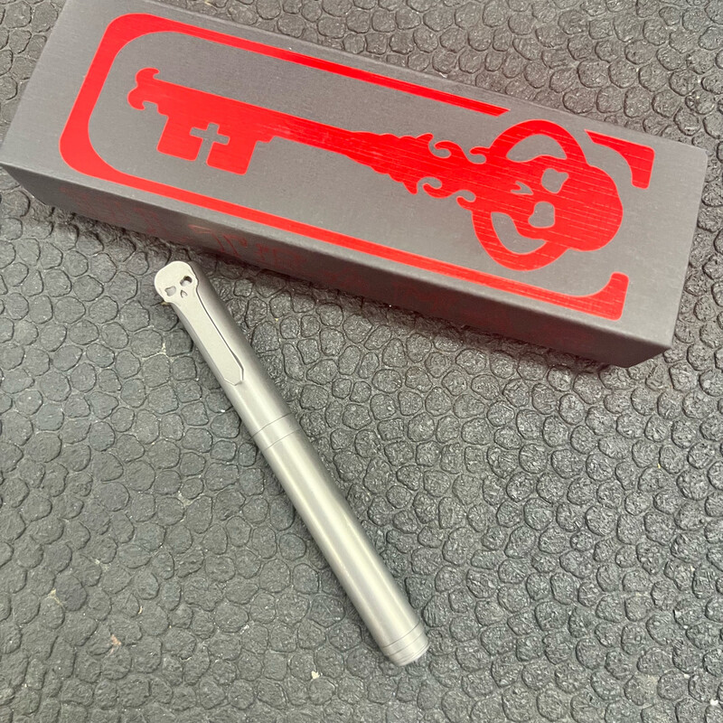Chaves V2 Twist Cap Pen