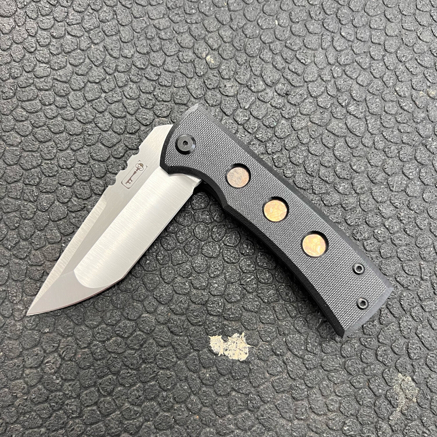 CHAVES KICKSTOP 229 G10 TANTO TOXIC