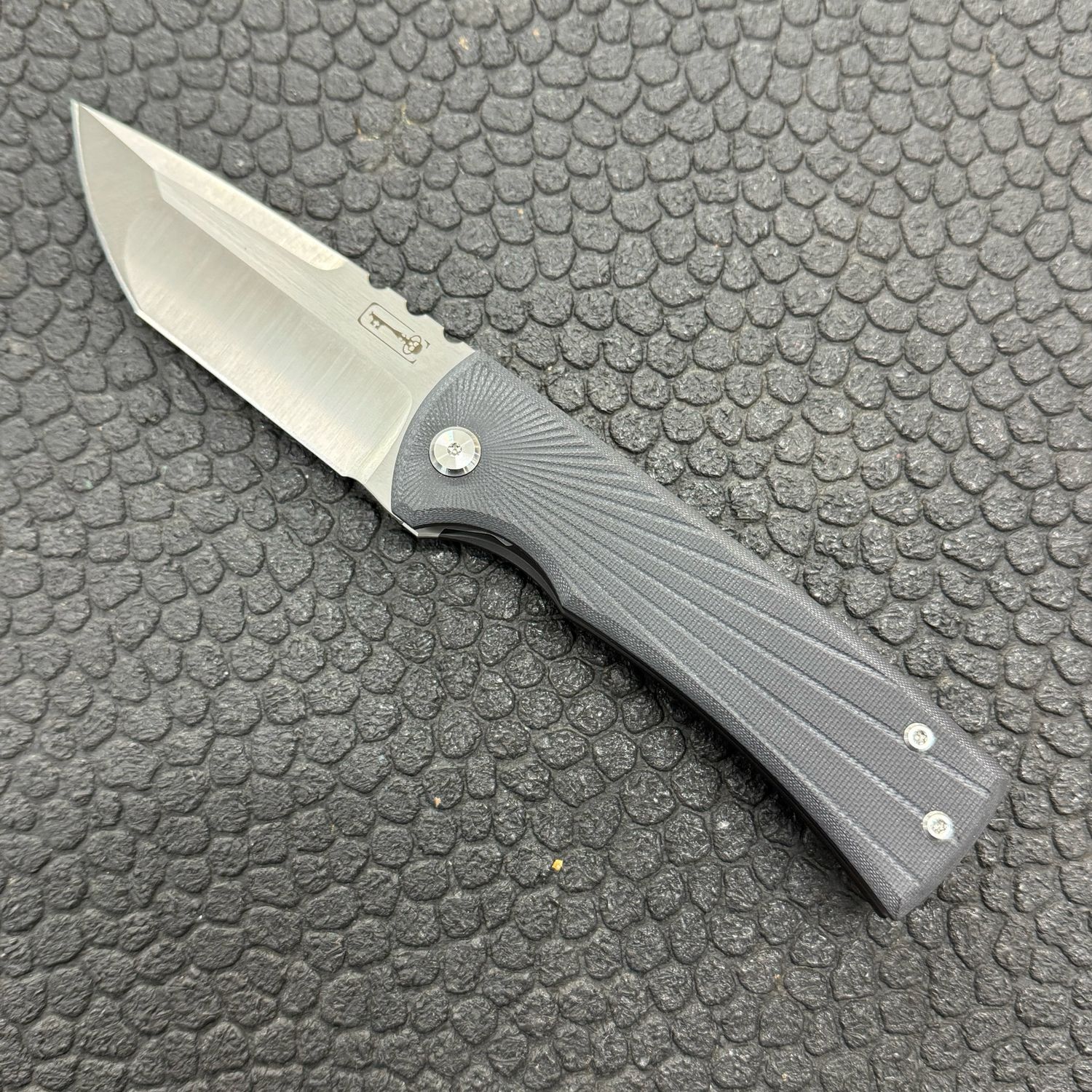 CHAVES KICKSTOP 229 G10 TANTO STARBURST