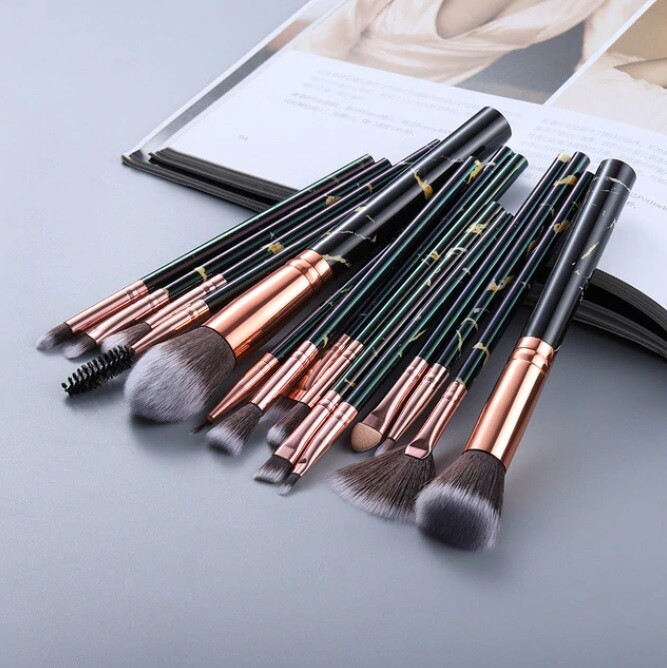 Makeup Brush Set Black and Gold Handle