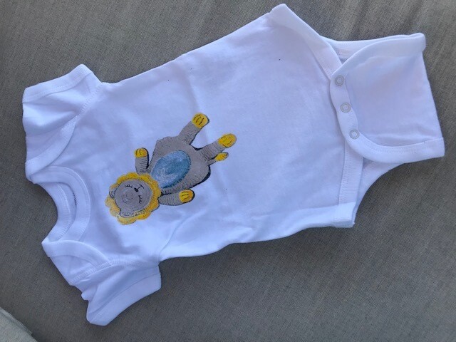 Little Lion Onesie - Newborn - D3