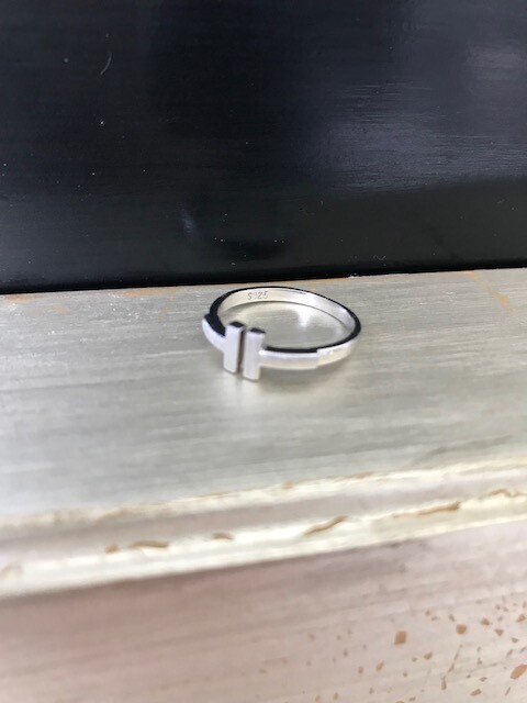 Felicity Ring - A102