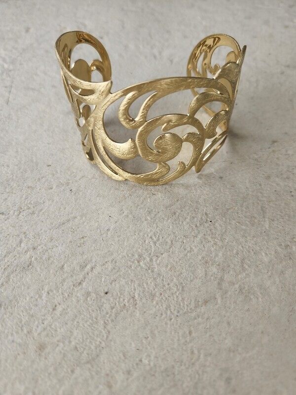 Mara Gold Filigree Cuff Bracelet - A50
