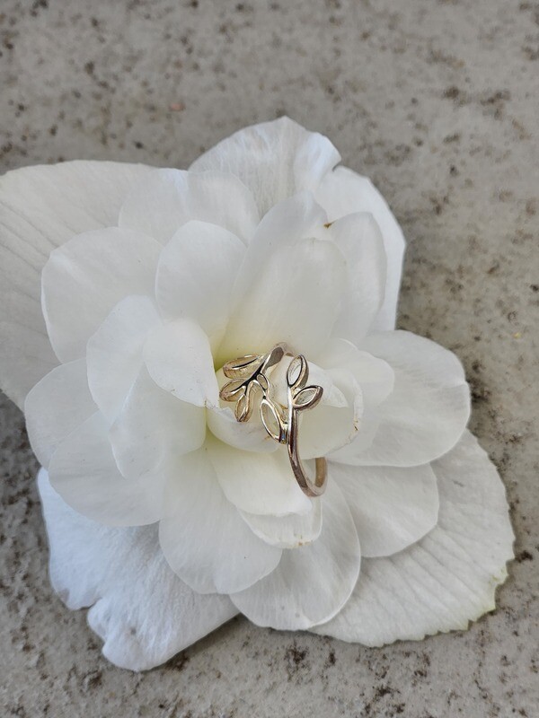 Leaf Ring