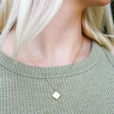 Calla Necklace - A178