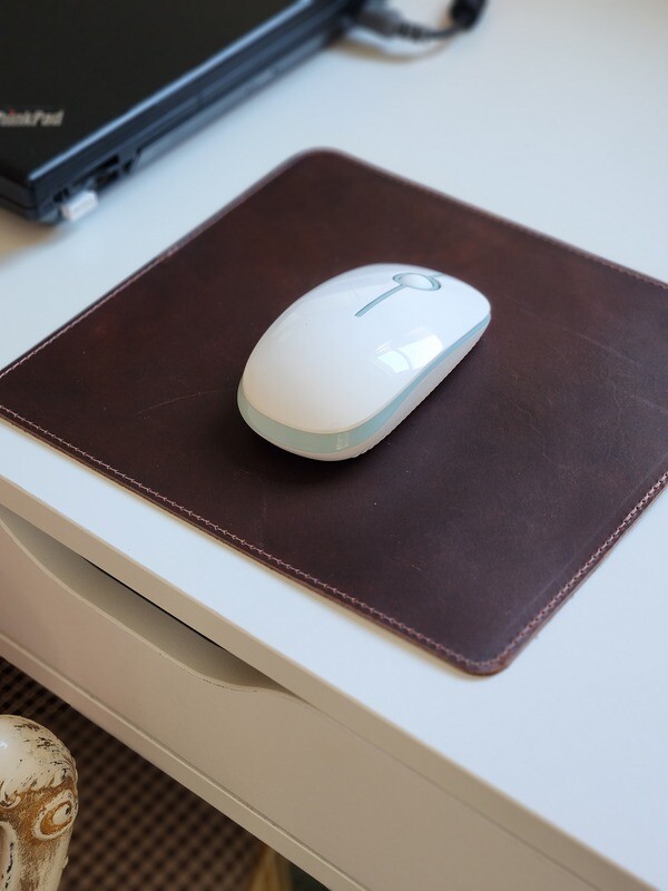 Remy Leather Mouse Pad - H25