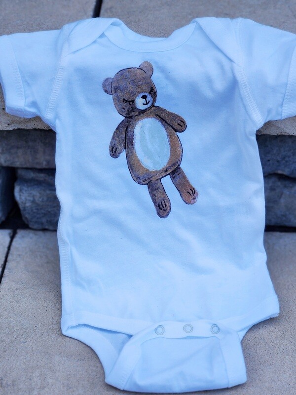 Little Bear Onesie - Newborn - D37
