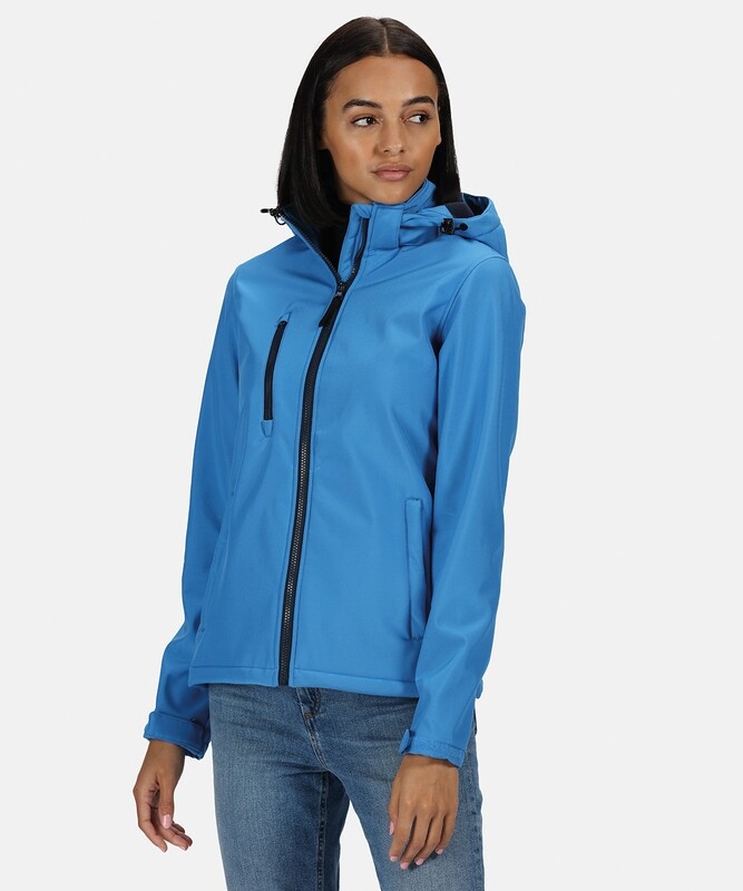 Result Core
Women's venturer 3-layer hooded softshell jacket