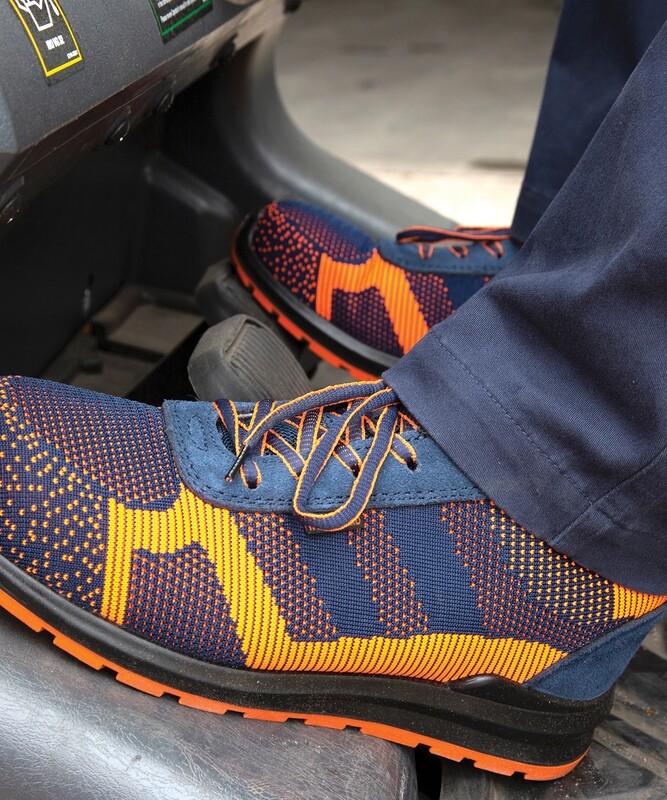 Result Workguard Hardy safety trainer