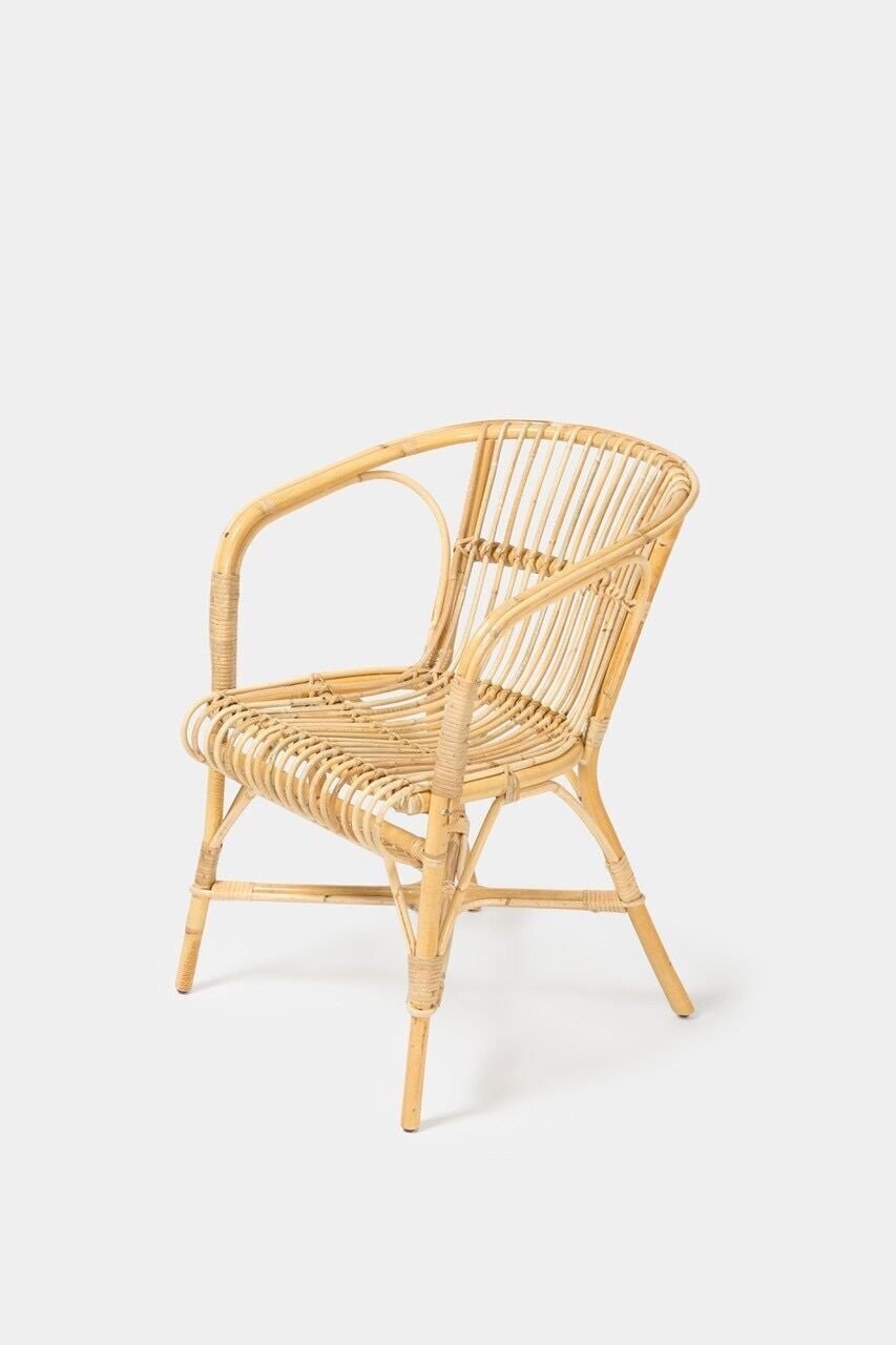 SALVADOR CHAIR