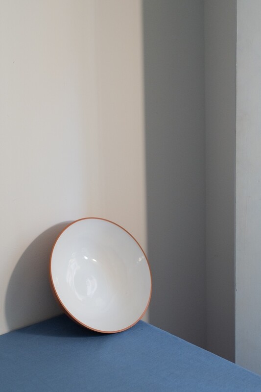 LARGE WHITE SALAD BOWL