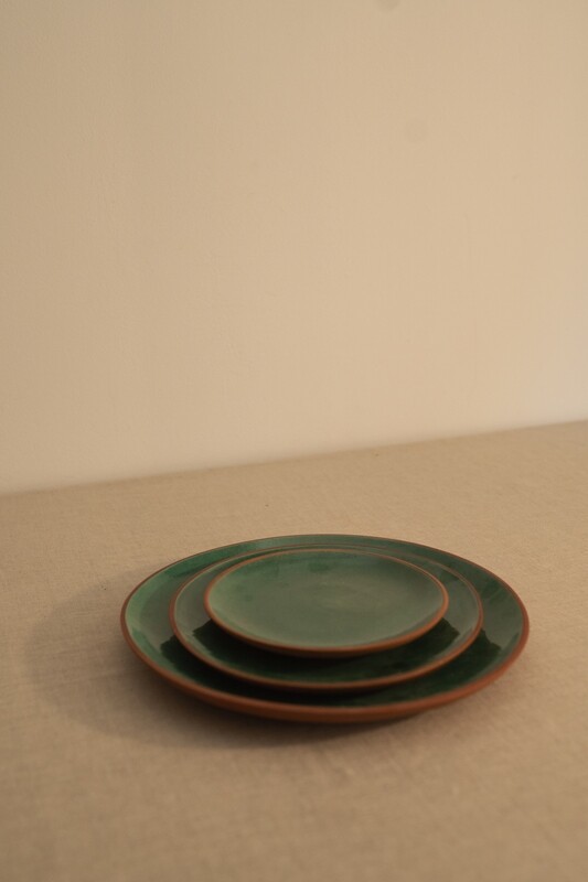 GREEN BREAD PLATE