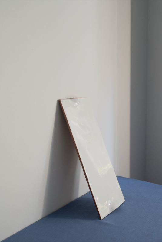 WHITE LONG TRAY