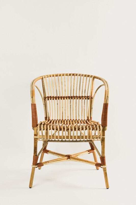 SALVADOR PELL CHAIR