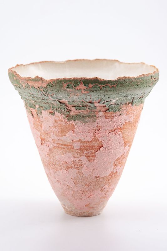 HANDMADE STONEWARE FLOWER POT  BY SANTIAGO SAHLI