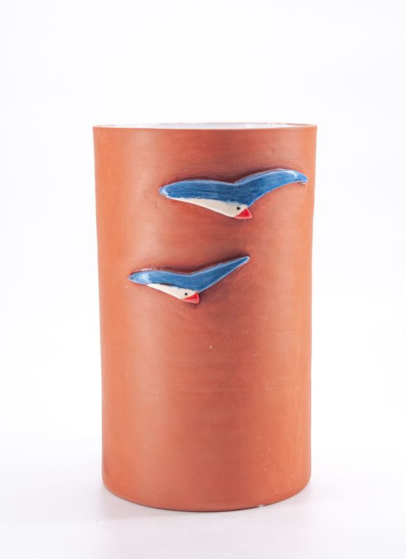 TERRACOTA UMBRELLA STAND WITH SWALLOWS