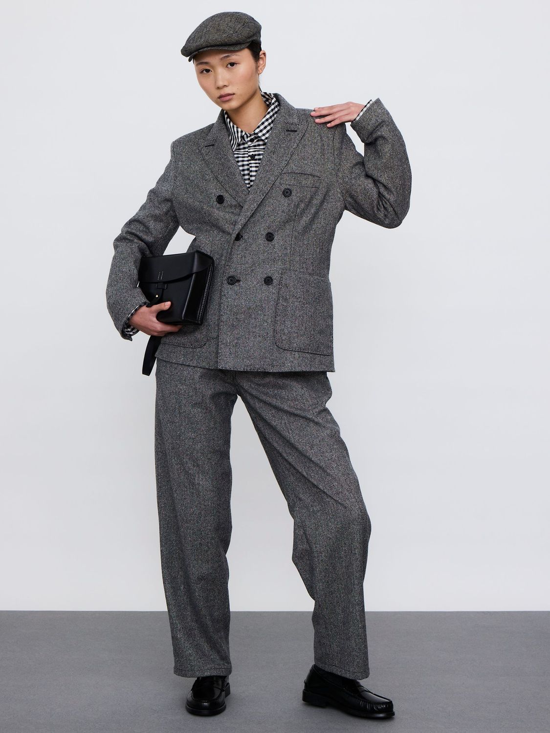 LOOK 1