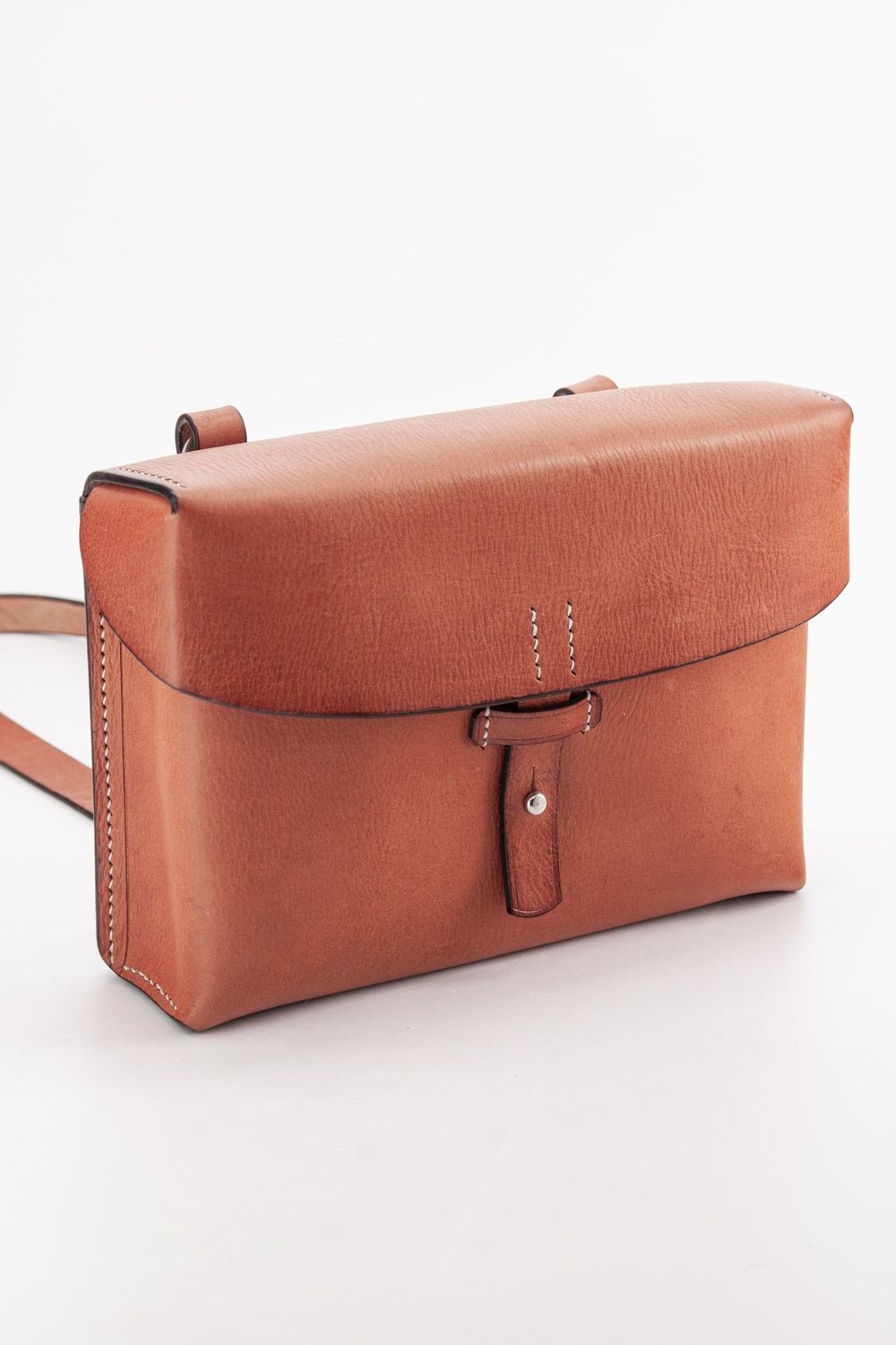 TAN MODEL NATURAL TAN MODEL NATURAL