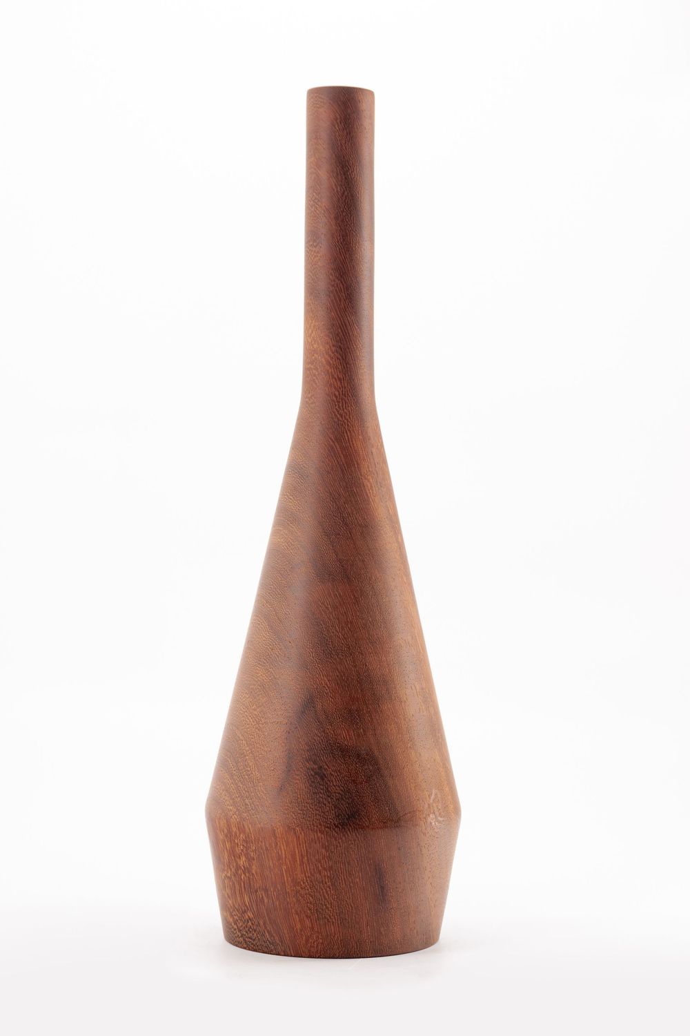 IROKO WOOD VASE BY PABLO YUBERO