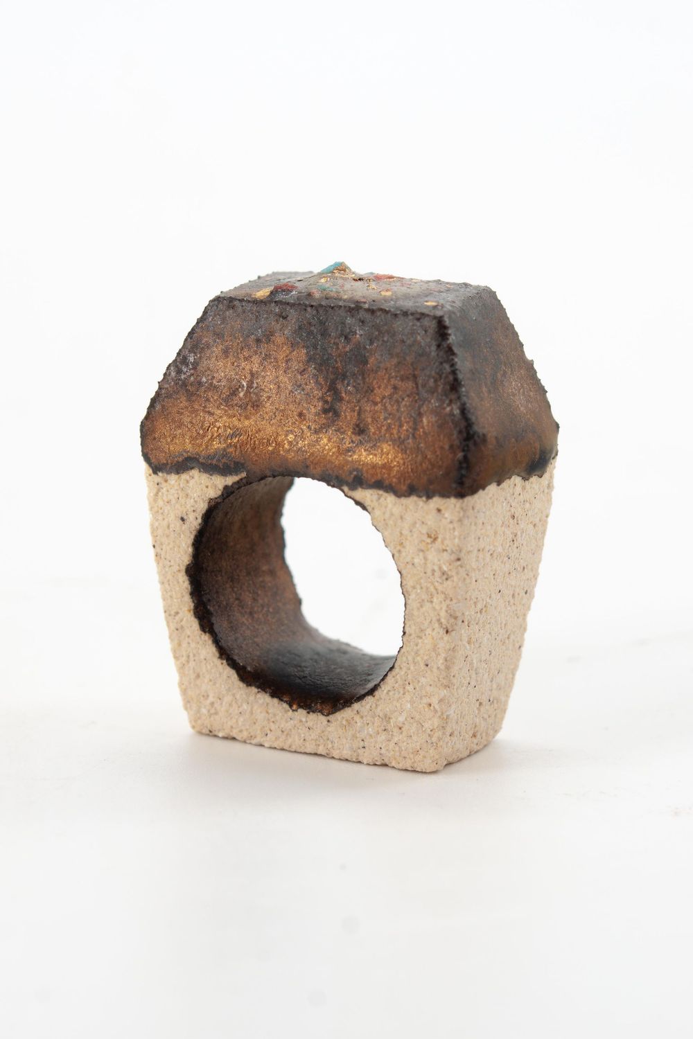 RING 07 BY TRINIDAD CONTRERAS