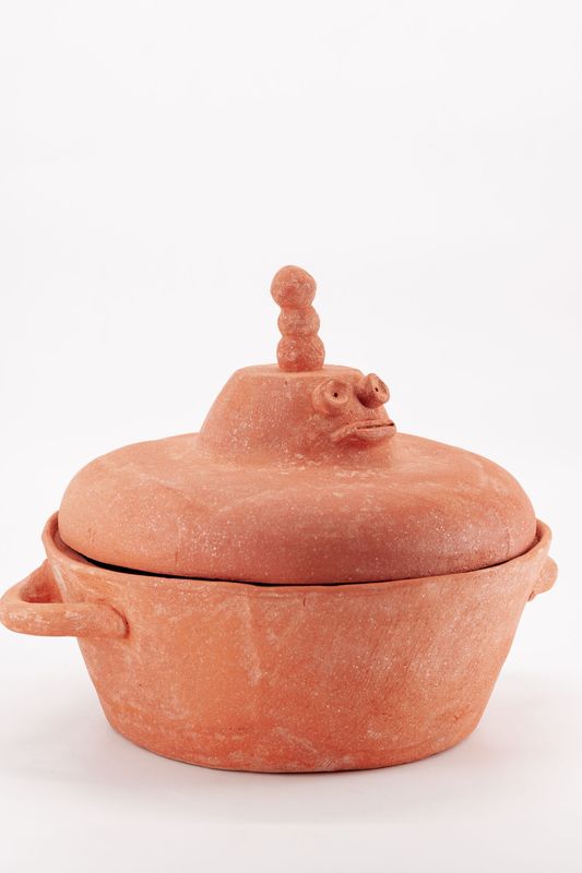 ​HANDMADE CERAMIC SOUP TUREEN BY MERITXELL DURÁN