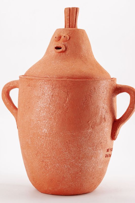 ​HANDMADE CERAMIC SOUP TUREEN BY MERITXELL DURÁN