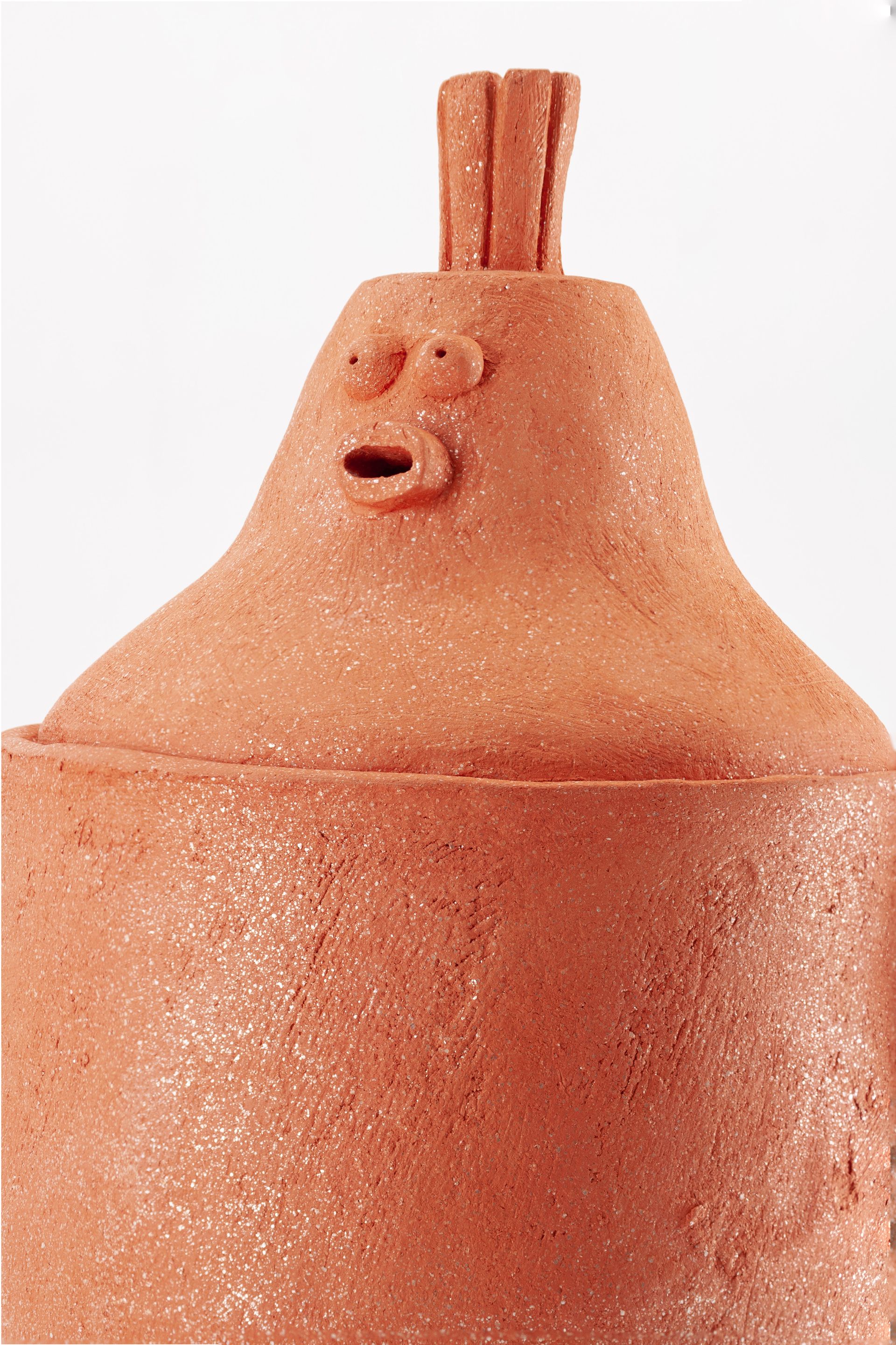 ​HANDMADE CERAMIC SOUP TUREEN BY MERITXELL DURÁN