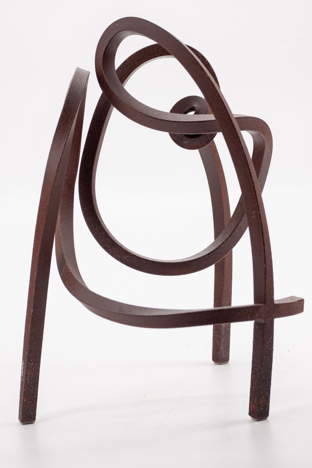 SCULPTURE  "PASEOS POR EL SOPORTE" BY IÑIGO MANTEROLA N26