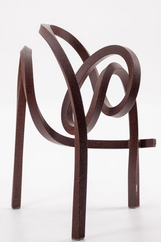 SCULPTURE  "PASEOS POR EL SOPORTE" BY IÑIGO MANTEROLA N25