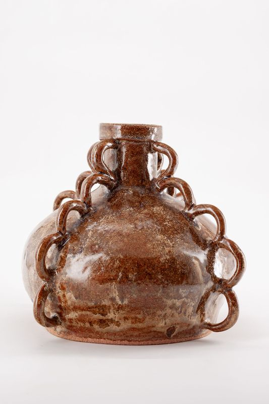 SMALL VASE BY OIKOS ESTUDIO