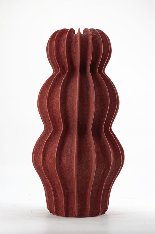 ORGANELLE VASE BY LAURA RAMÍREZ