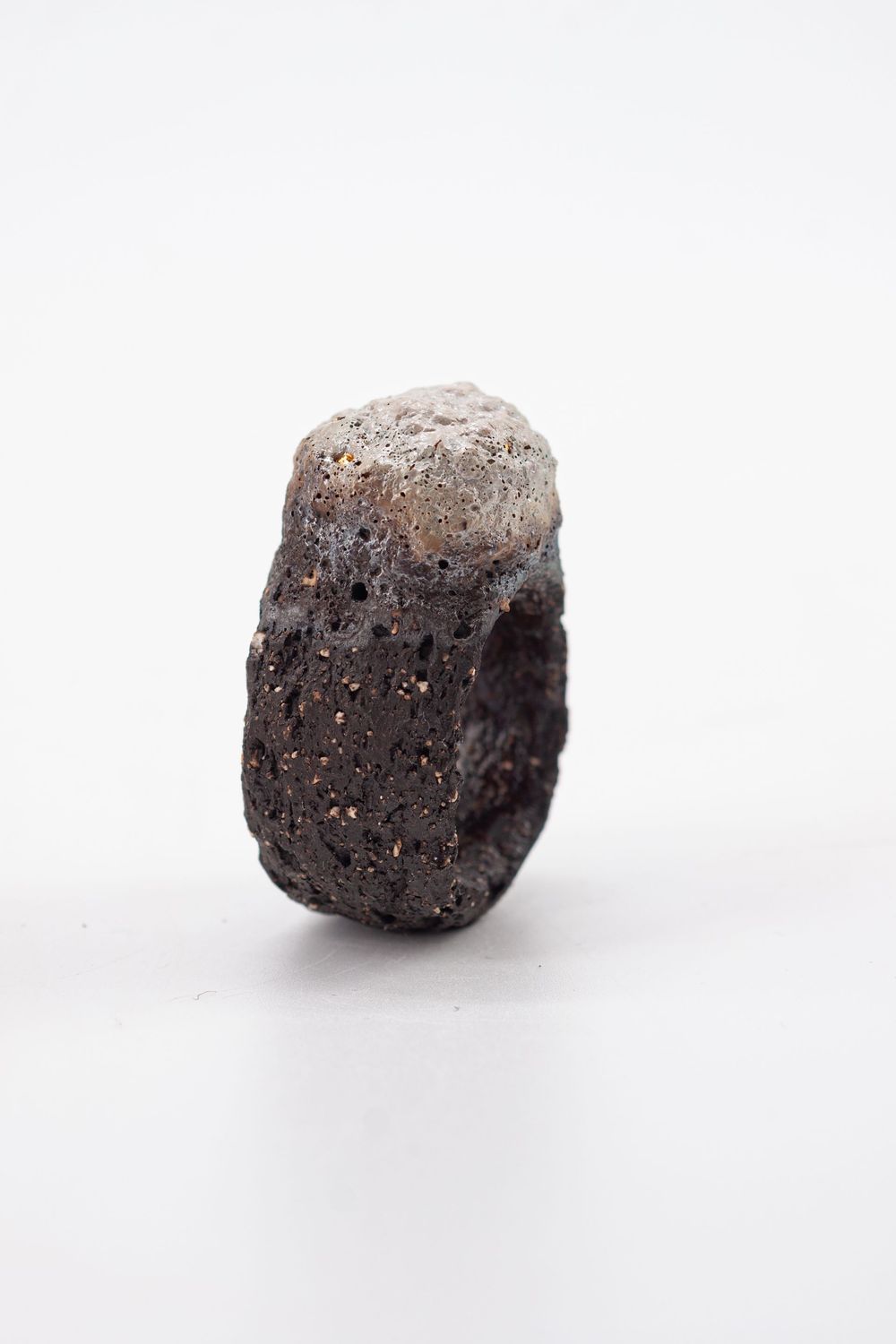 Ring No. 26 — Trinidad Contreras