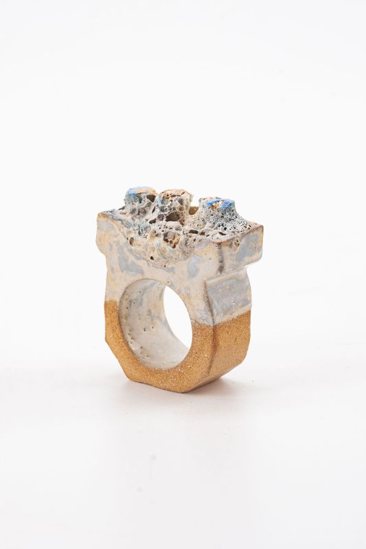 Ring No. 18 — Trinidad Contreras