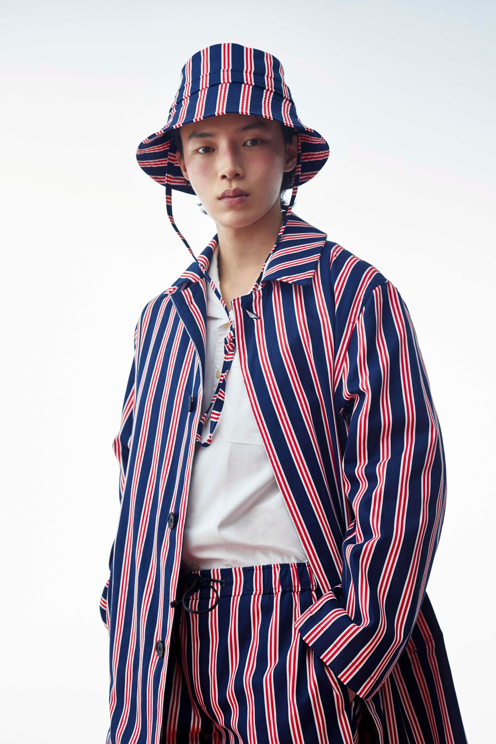 STRIPED TRENCH