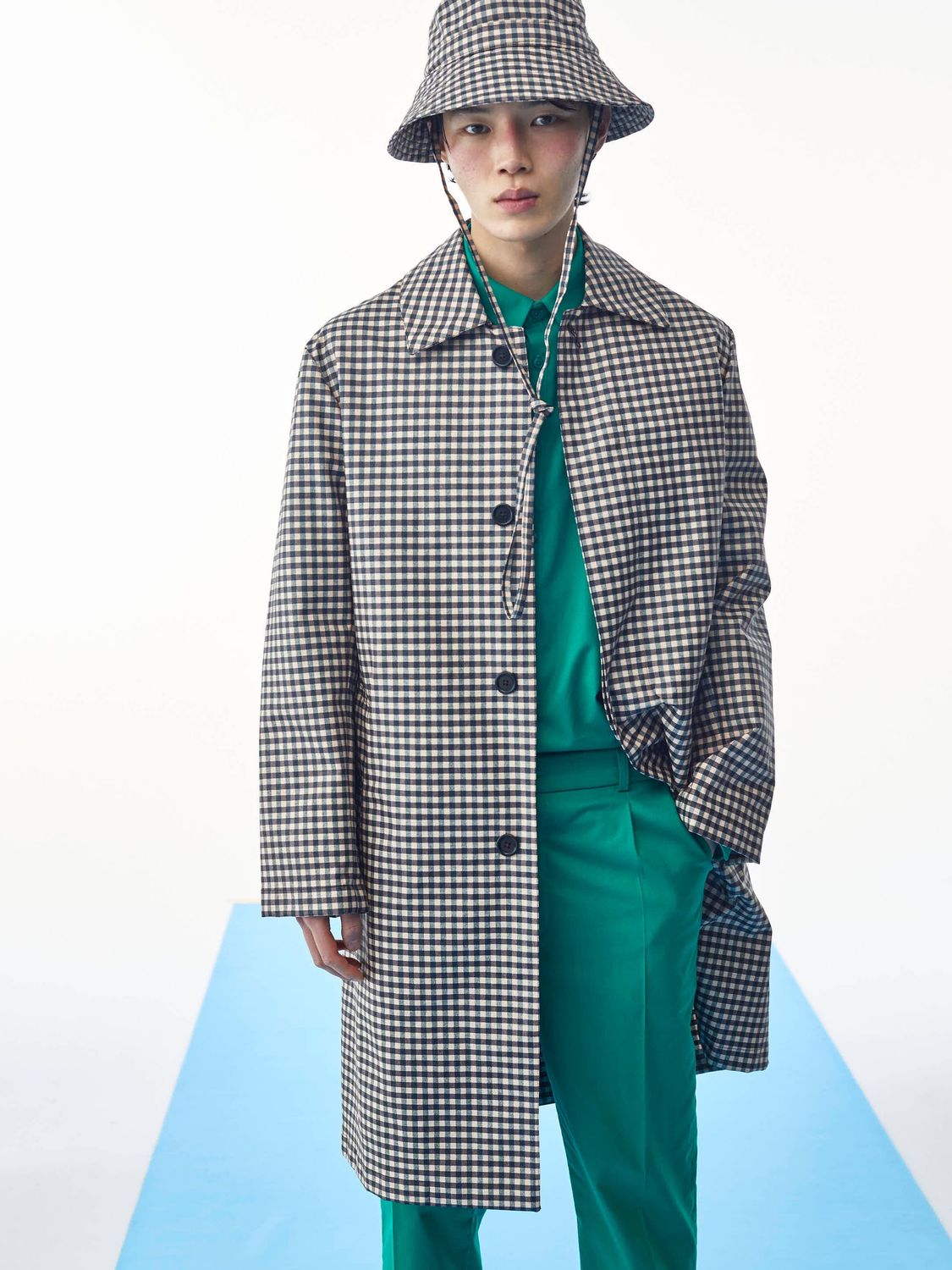 LAMINATED FARCELL TRENCH