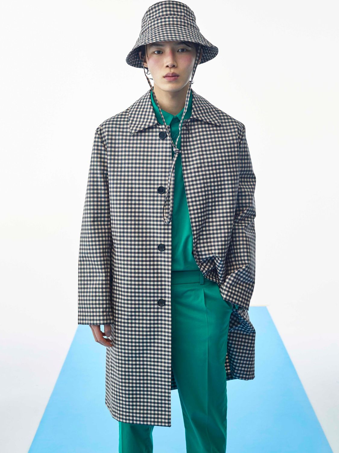 LAMINATED FARCELL TRENCH
