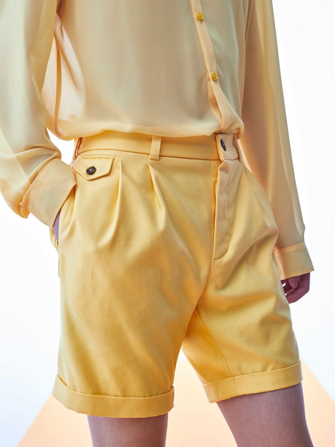BERMUDA SHORTS