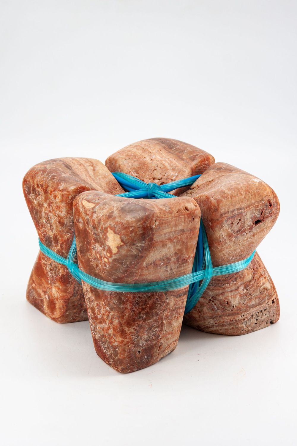 REGALITICO SCULPTURE