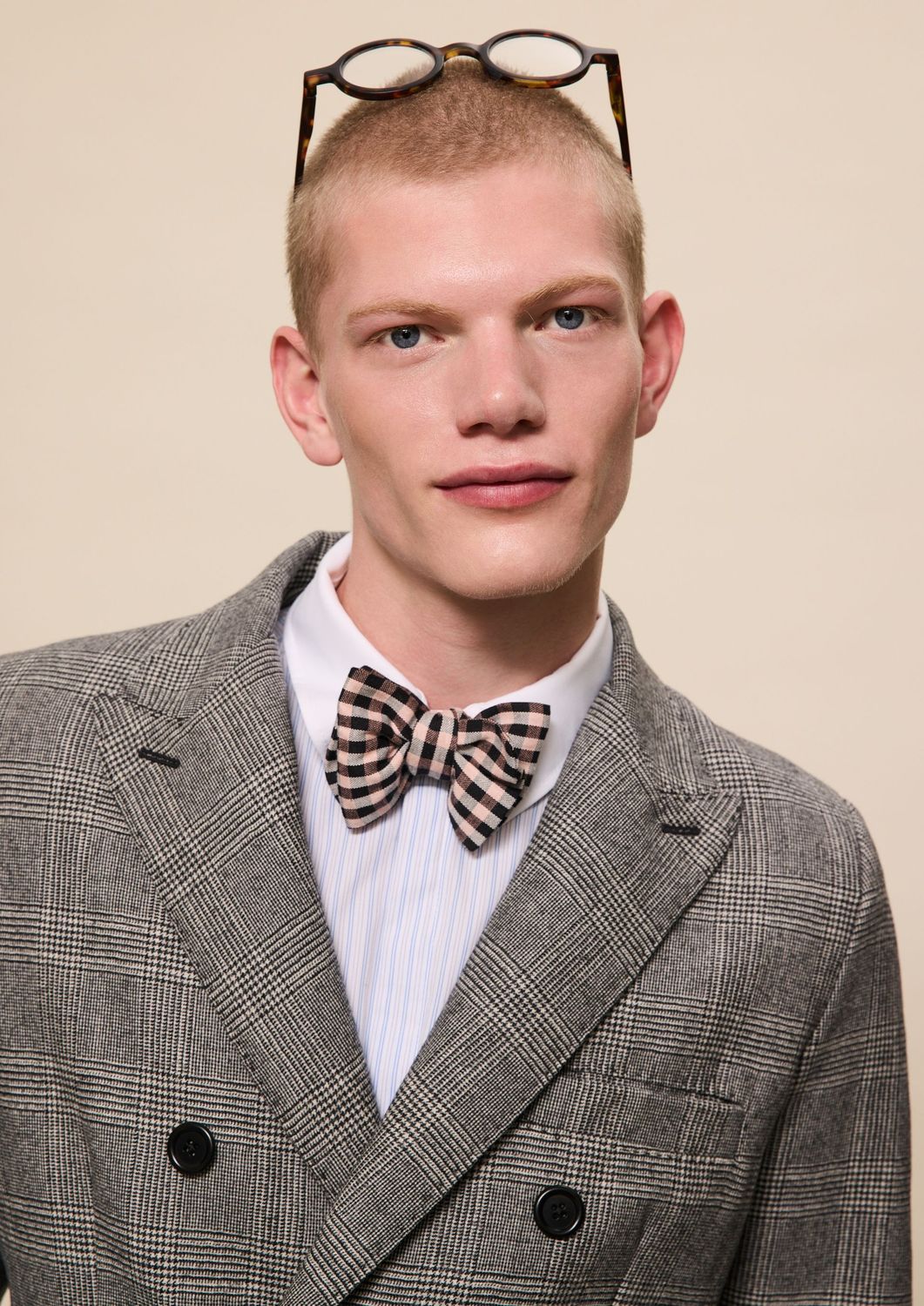 GREY PRINCE OF WALES DOUBLE-BREASTED BLAZER GREY PRINCE OF WALES DOUBLE-BREASTED BLAZER