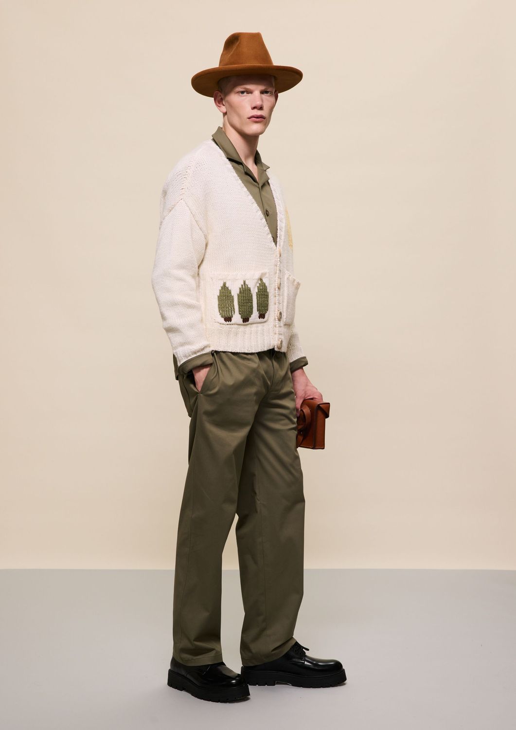 CREAM KNITTED CARDIGAN CREAM KNITTED CARDIGAN