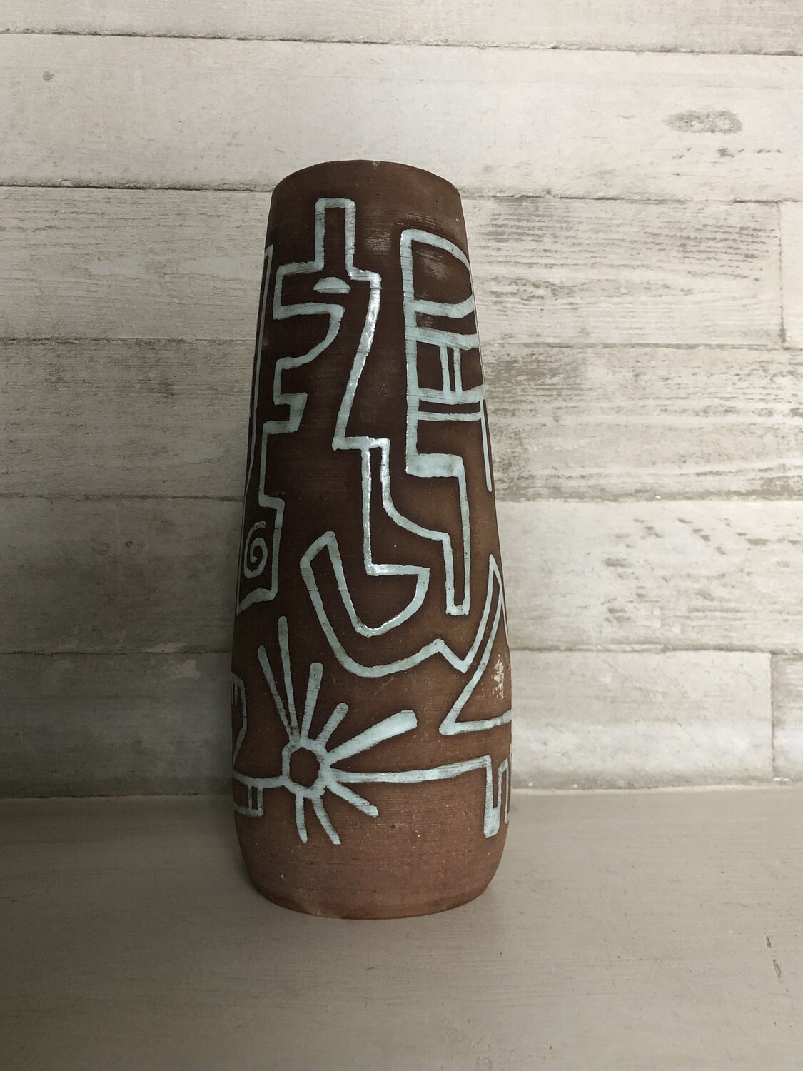Vase with glazed Keith Haring like drawing