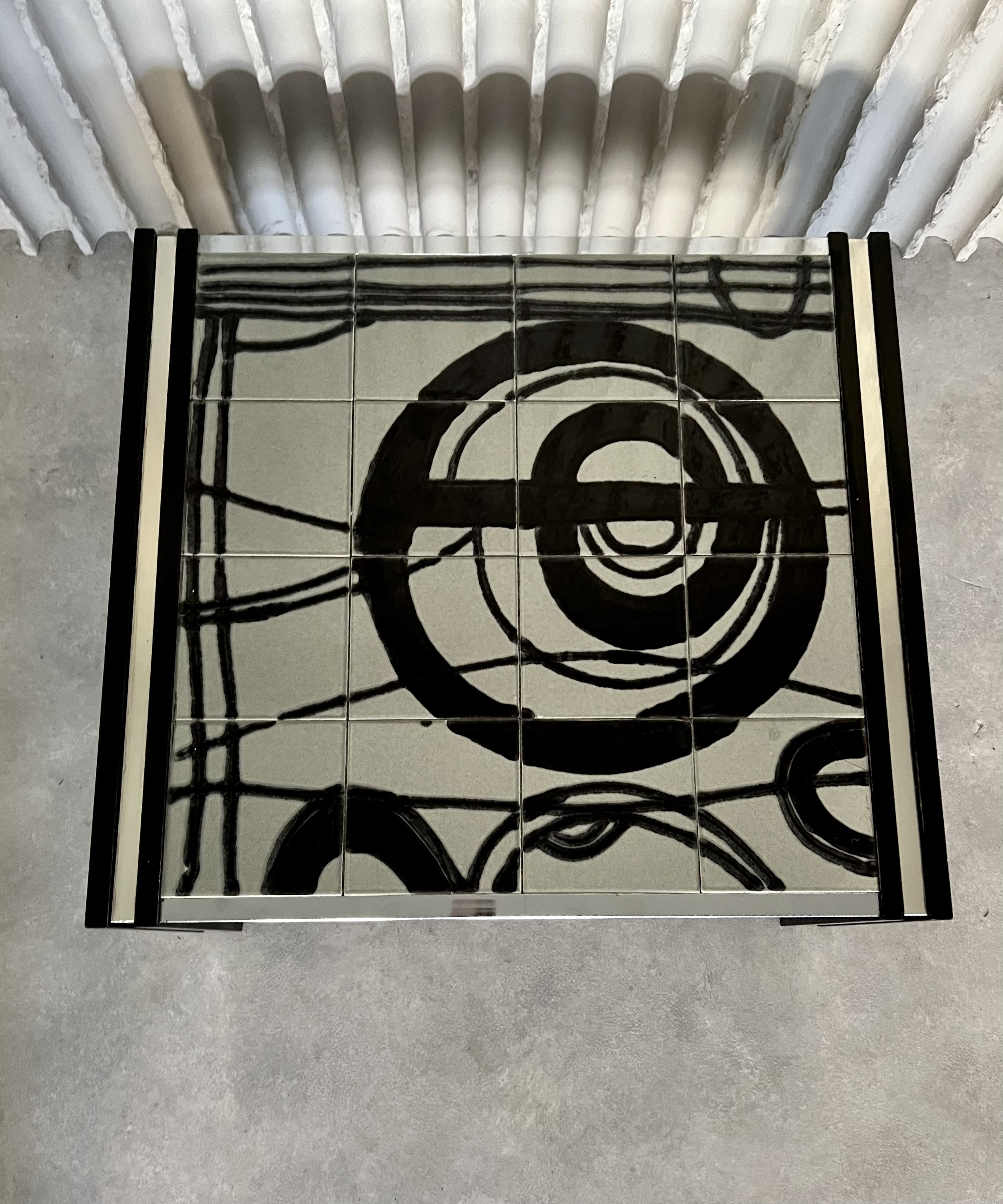 Tile side or coffee table