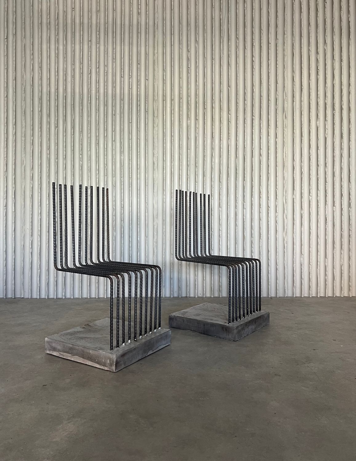 Pair of sculptural chairs by Heinz Landes, 1980s.