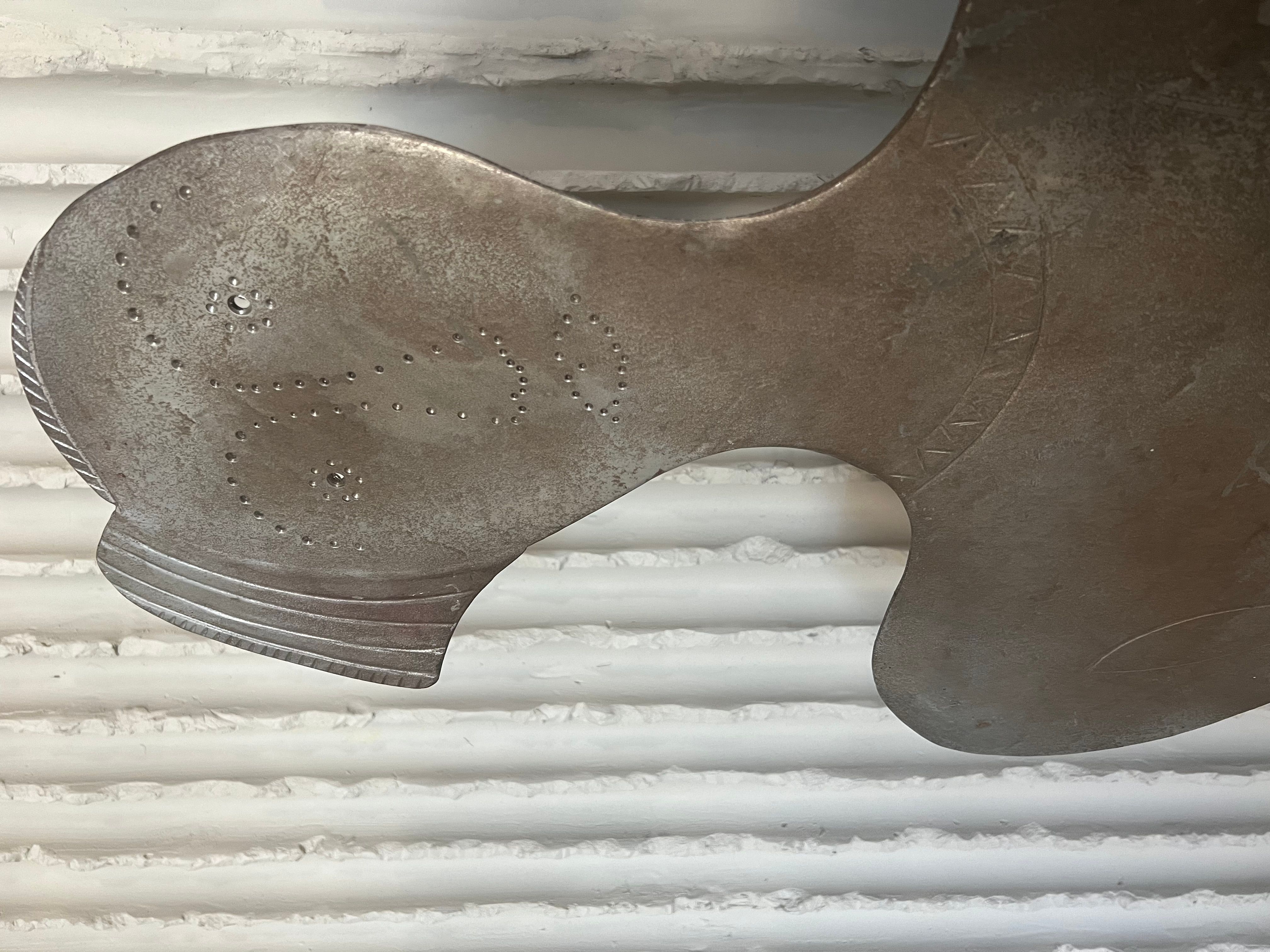 Large metal sculpture made by Italian artist Antonio Misuraca