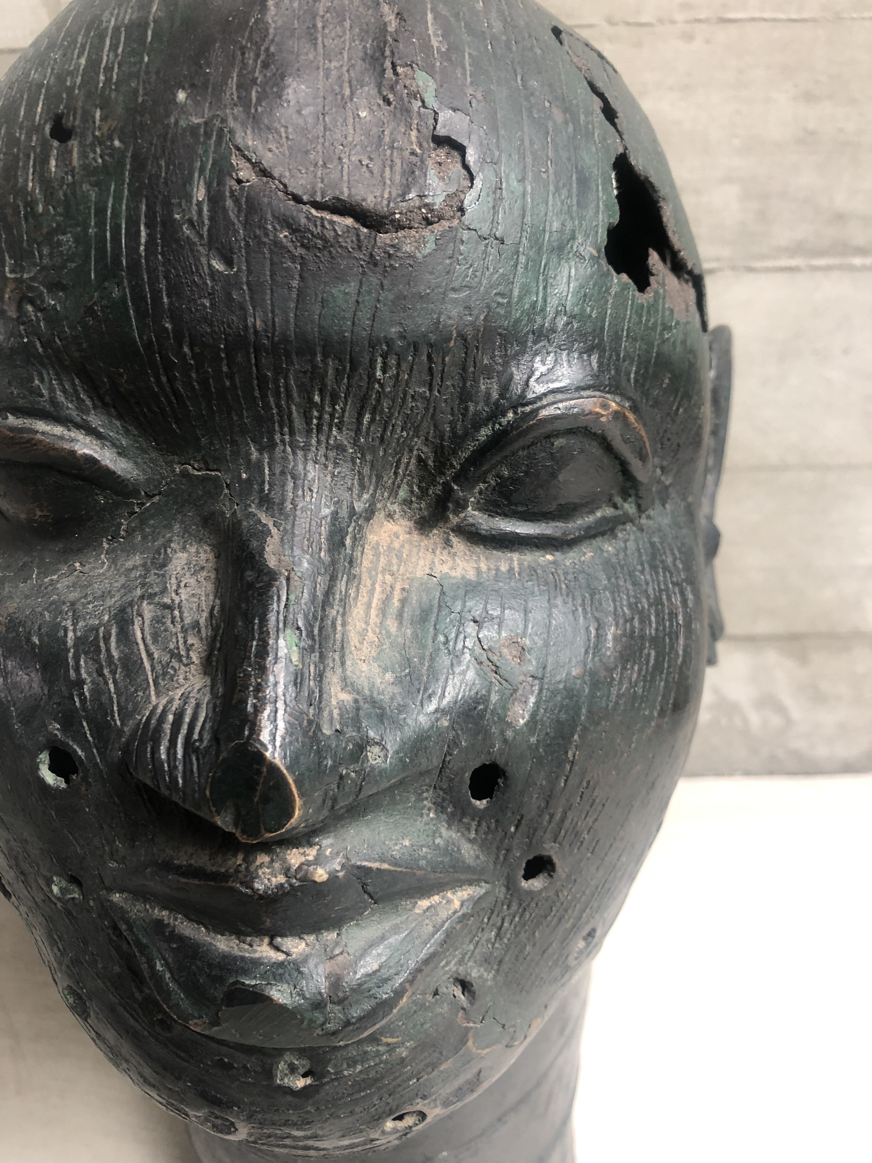African Bronze Head Sculpture – Possibly Depicting an Oba