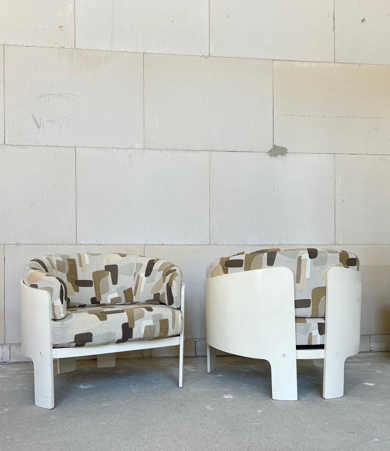 Set of bent wood lounge chairs by Hans Ell