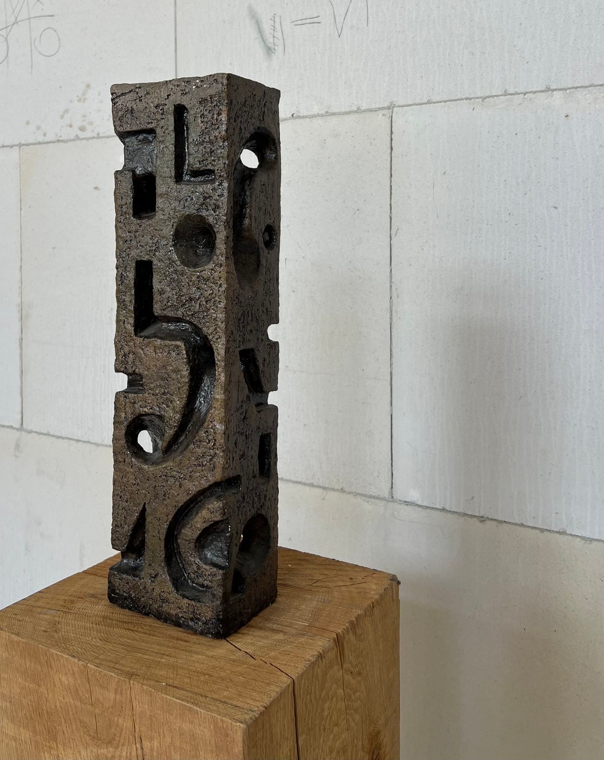 Large Brutalist Ceramic Sculpture – Abstract Totem Form, c. 1960s–70s