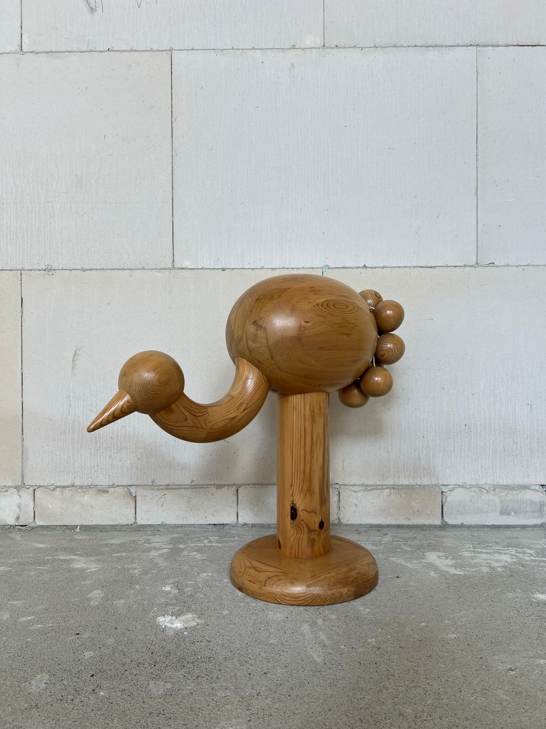 Kaija Aarikka (Finland) – Large Wooden Ostrich Sculpture (XXL Display Model), c. 1970s